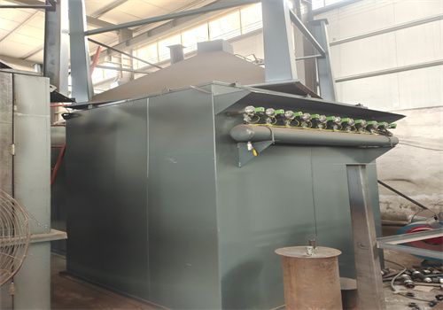 ZC型機械回轉(zhuǎn)反吹風扁布袋除塵器